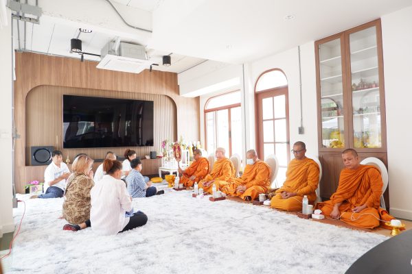 รับจัดทำบุญบ้าน คุณป๋อง กพล